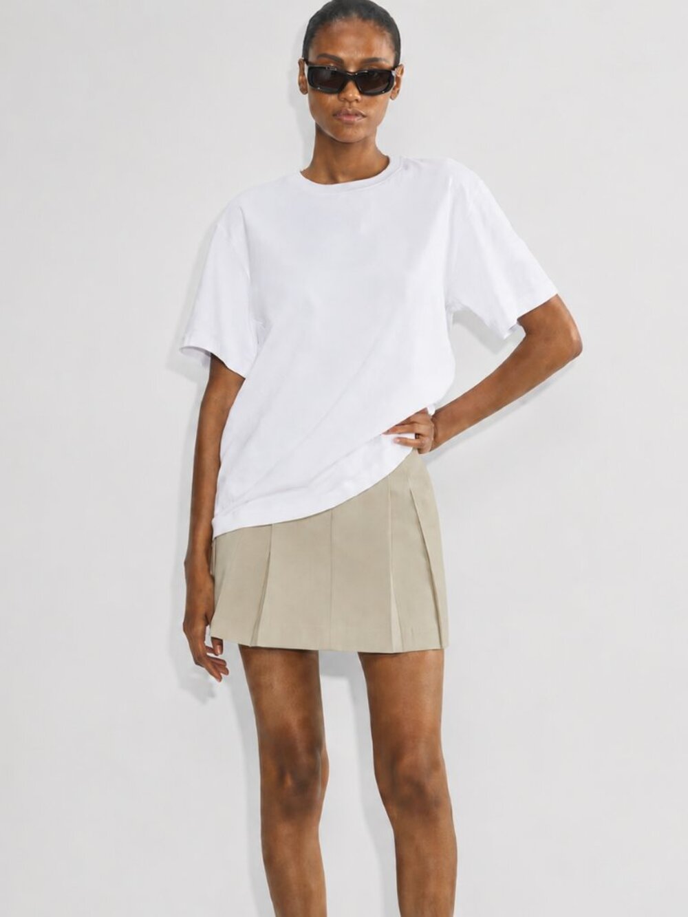 Aritzia Pleated Mini Skirt